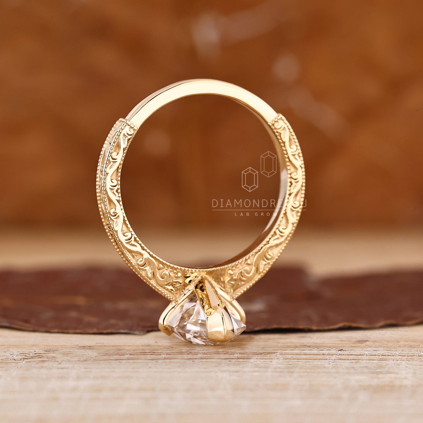 Vintage Art Deco Dutch Marquise Ring