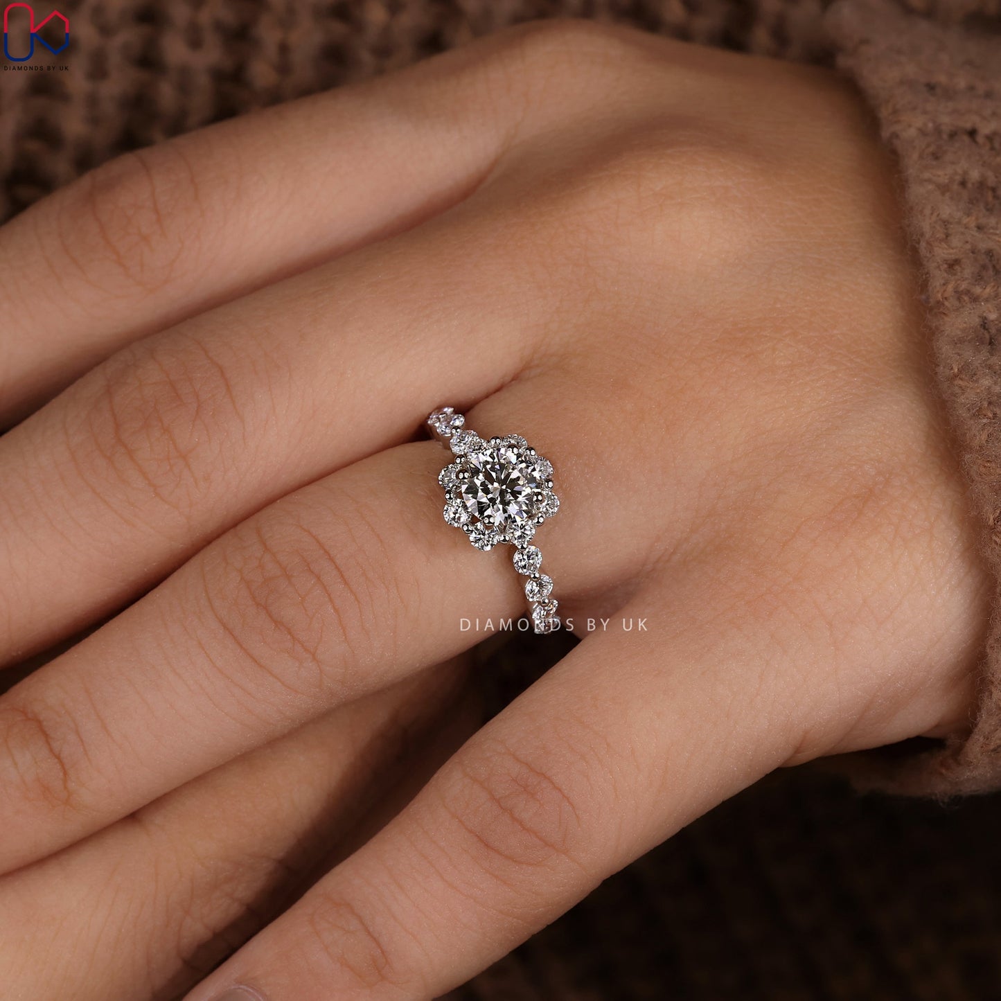 Round Diamond White Gold Halo Ring