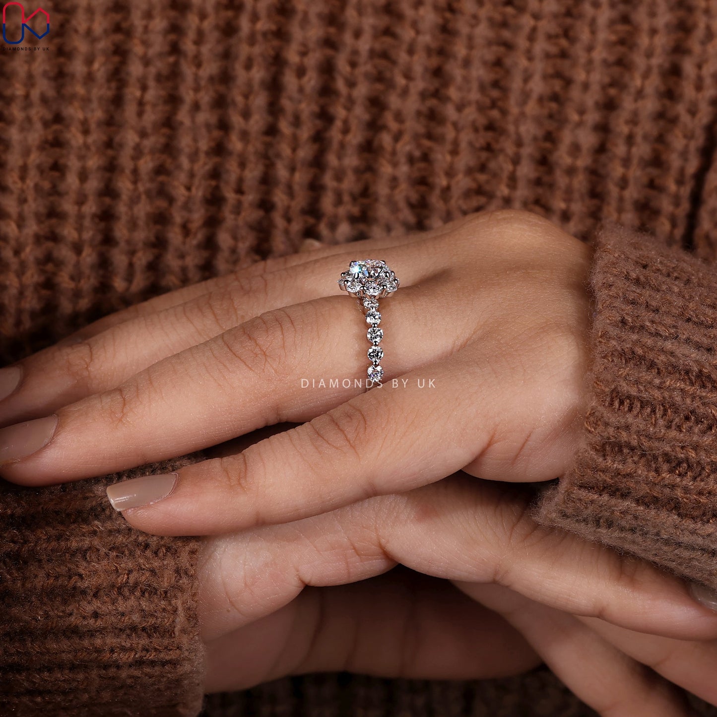 Round Diamond White Gold Halo Ring