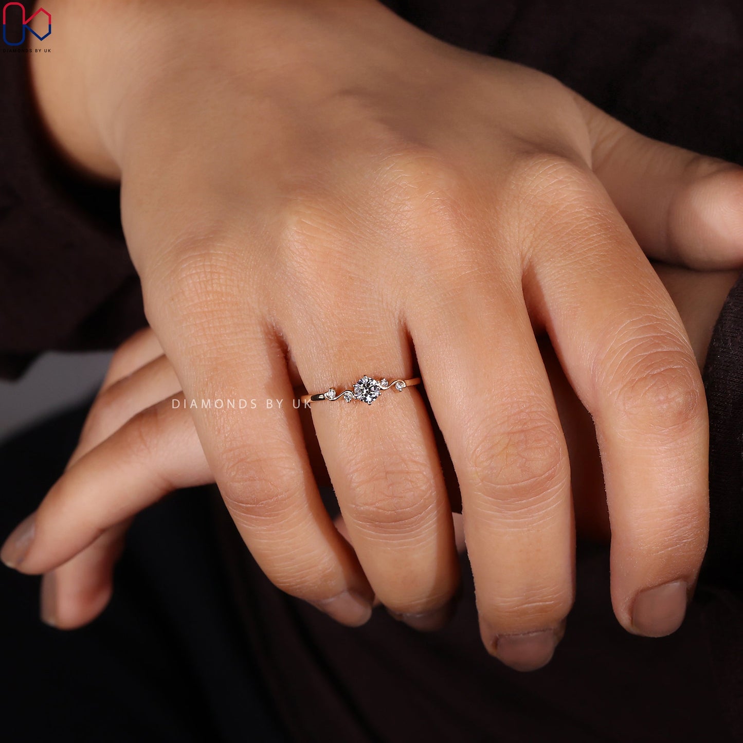 Lab Grown Diamond Ring - Round Cut