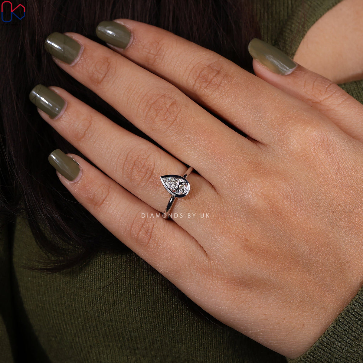 Bezel Setting Pear Cut Diamond Engagement Ring