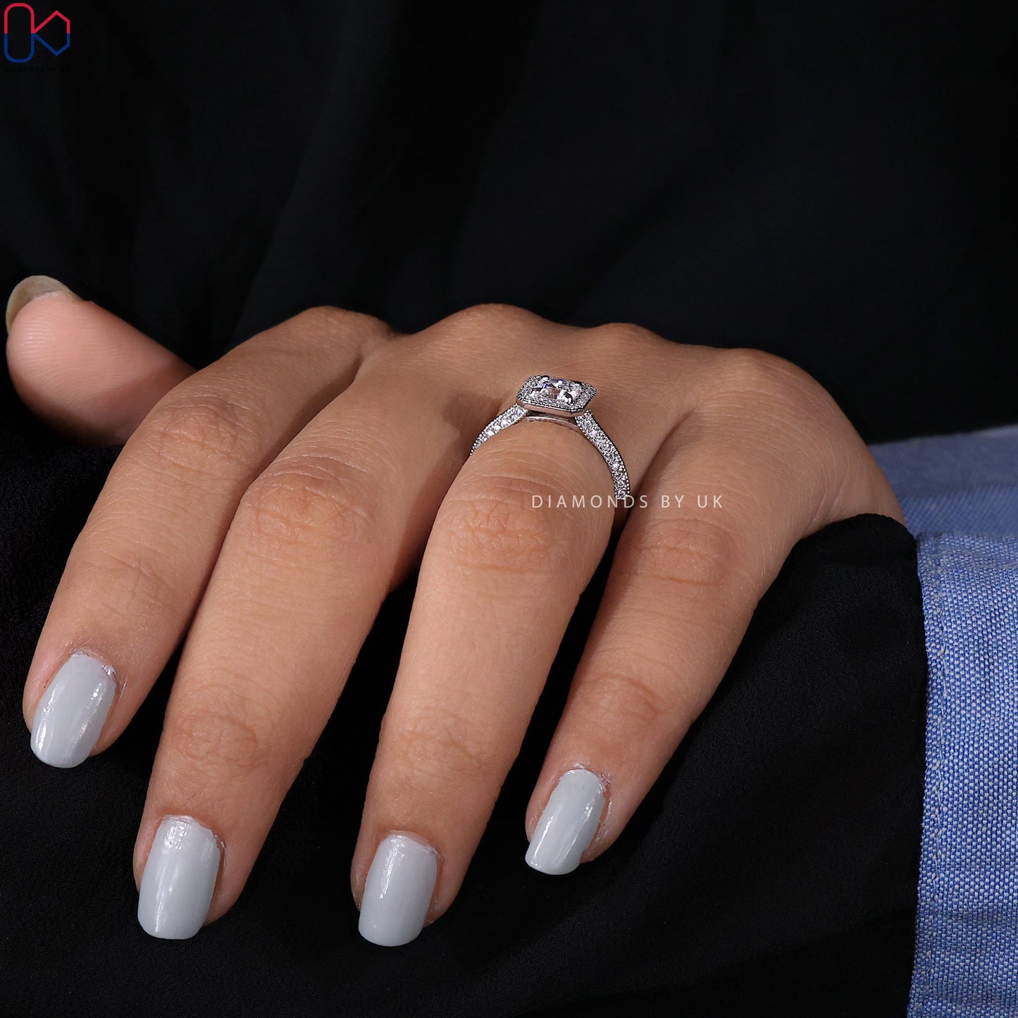 White Gold Round Halo Engagement Ring