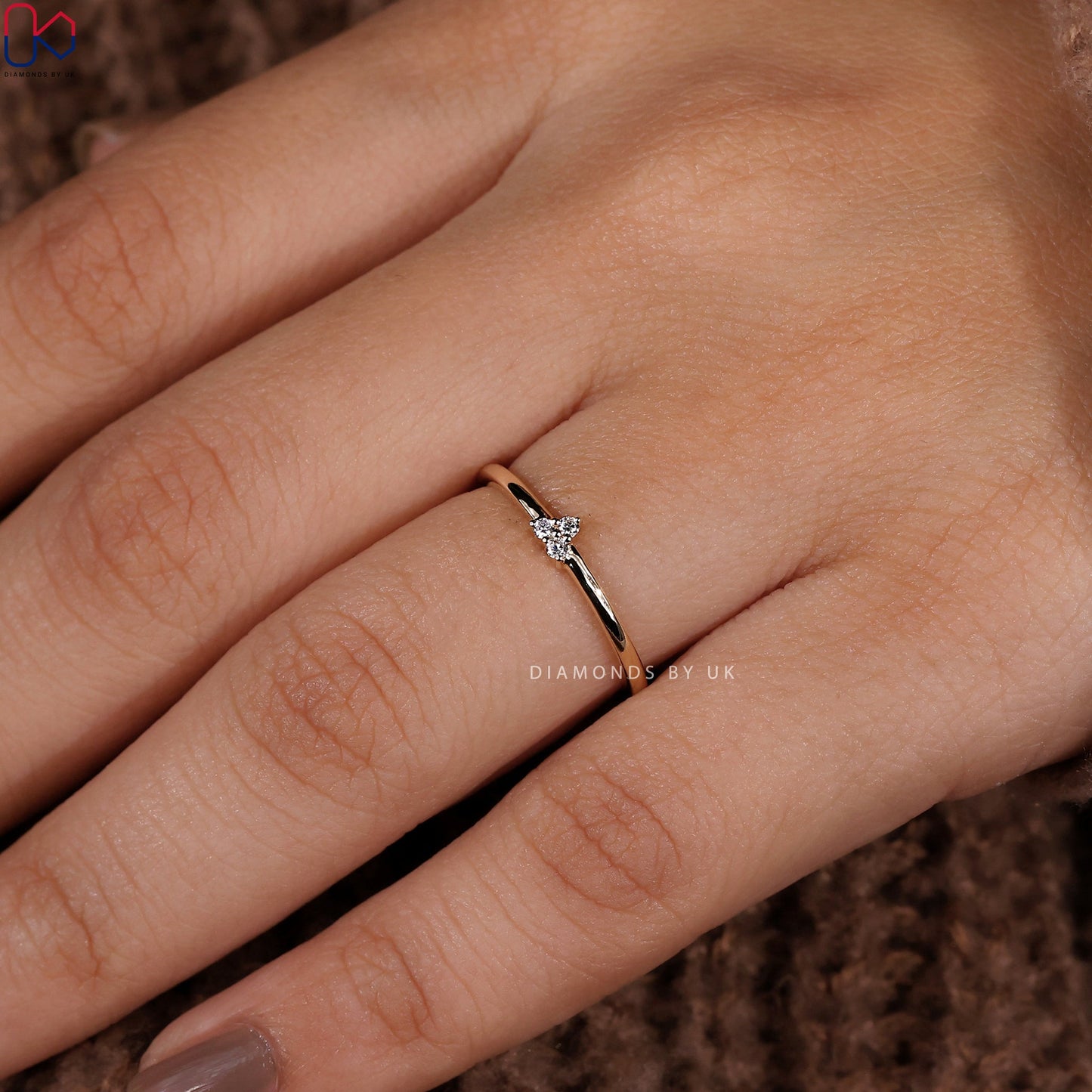 Round diamond Three Stone Wedding Band