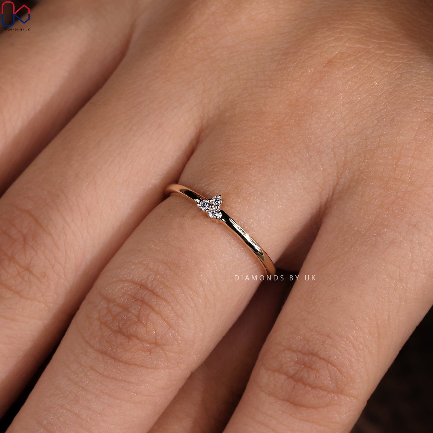 Round diamond Three Stone Wedding Band