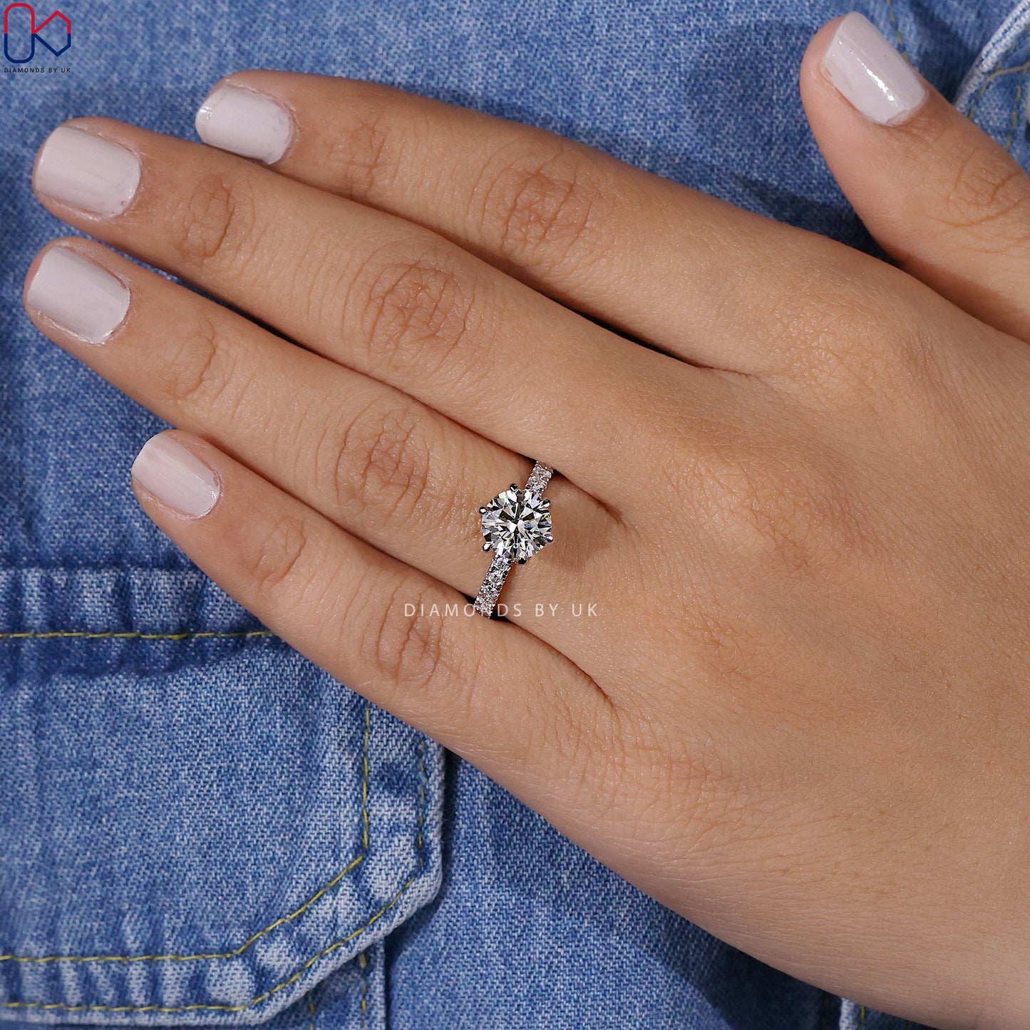 Round Diamond Tulip Setting Engagement Ring