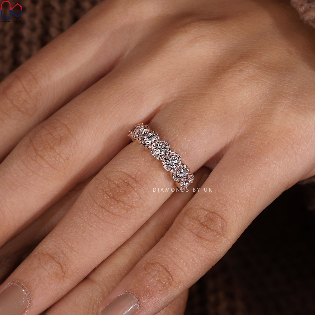Round Cut Seven Stone Diamond Band