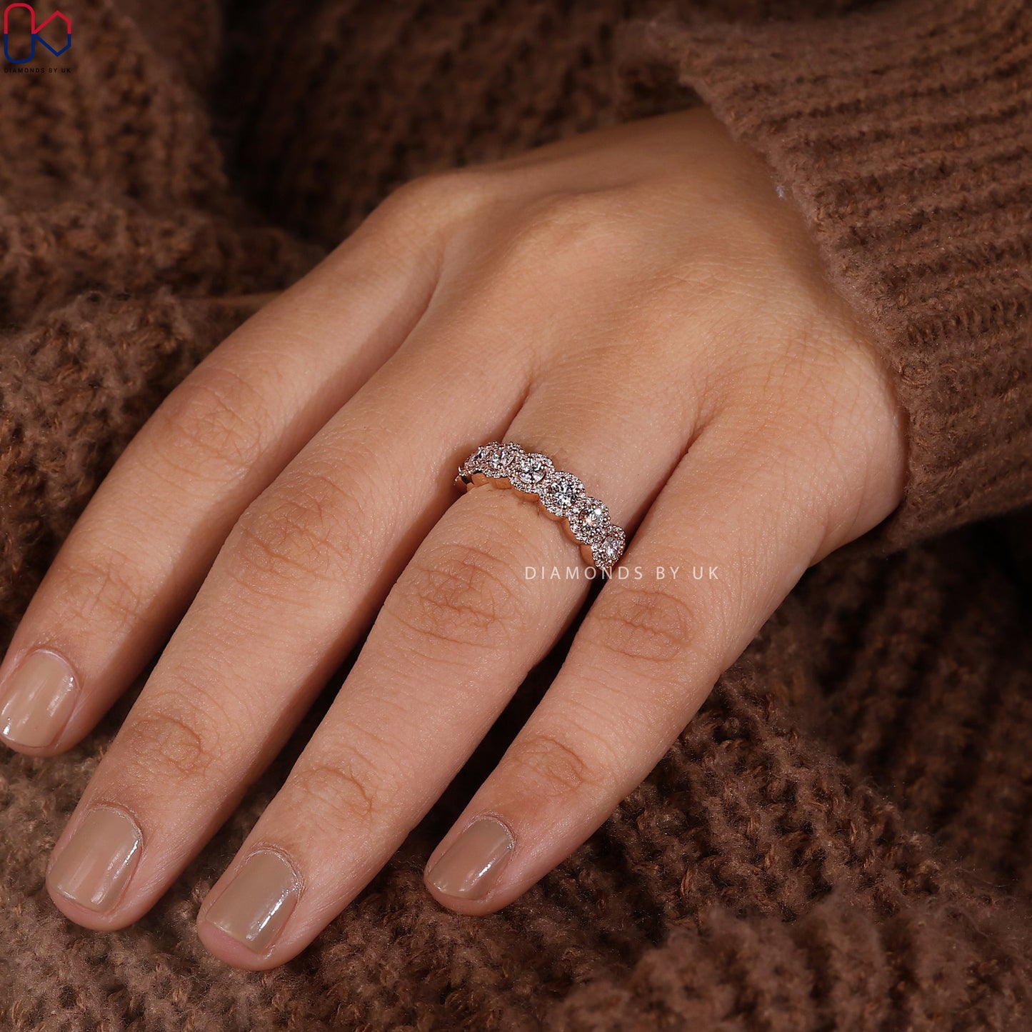 Round Cut Seven Stone Diamond Band
