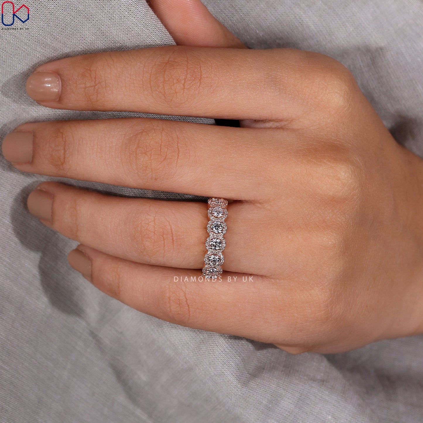 Round Cut Seven Stone Diamond Band