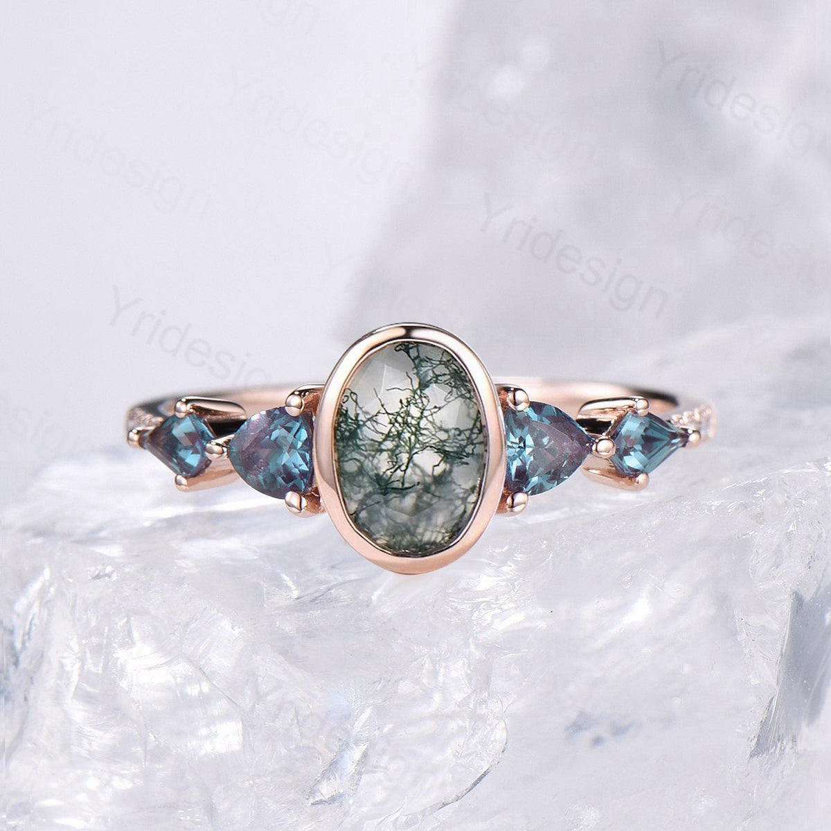 Vintage Bezel Set Oval Moss Agate Engagement Ring | Five Stone Alexandrite Accents