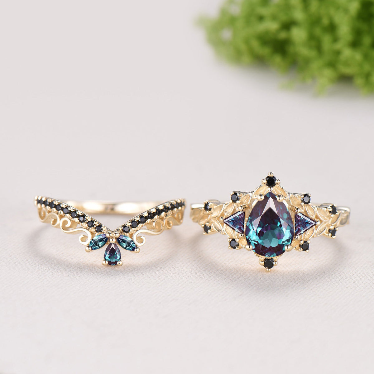 Vintage Pear Alexandrite Engagement Ring Set, 14k Rose Gold, Black Spinel Leaf Vine