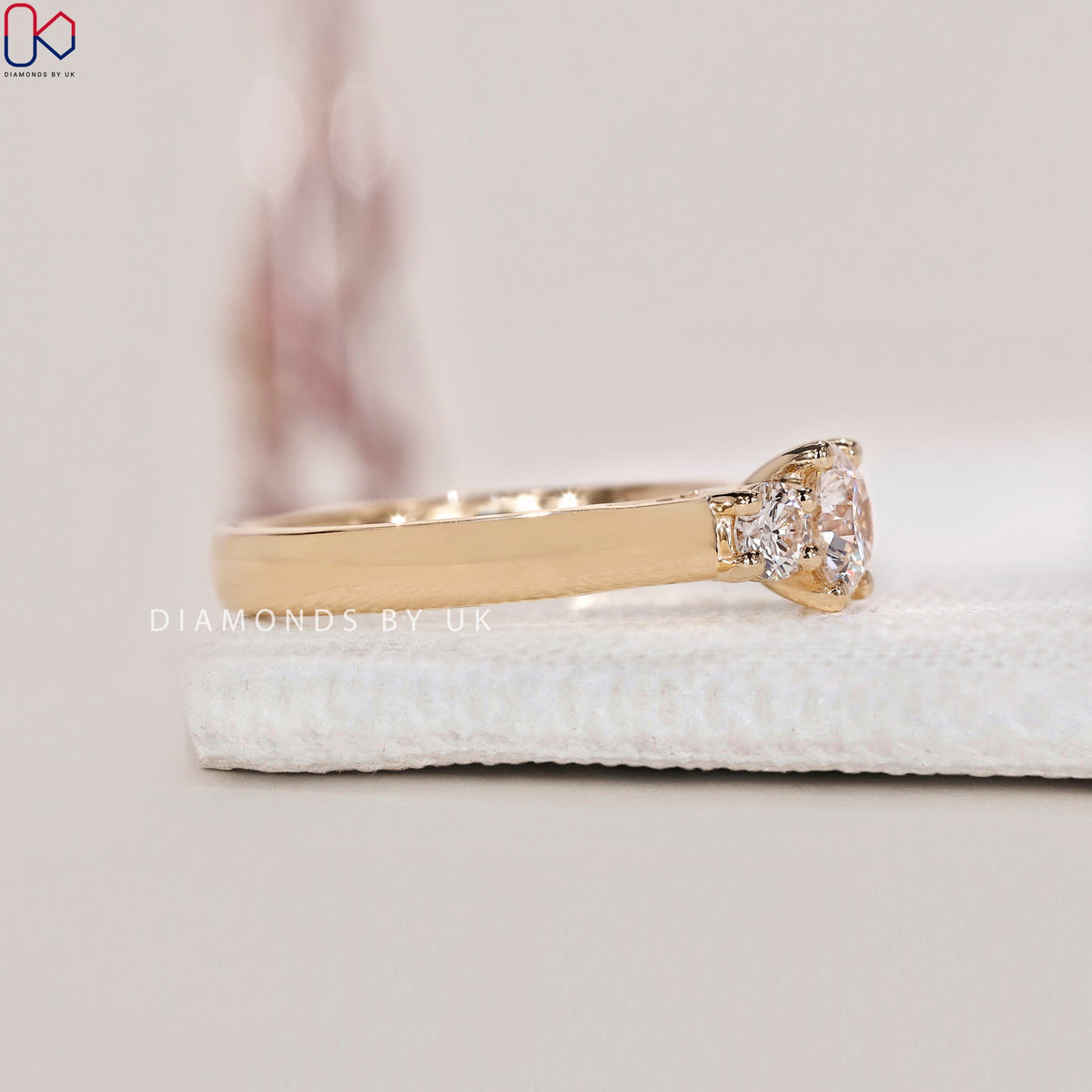 Yellow Gold Three Stone Round Diamond Ring