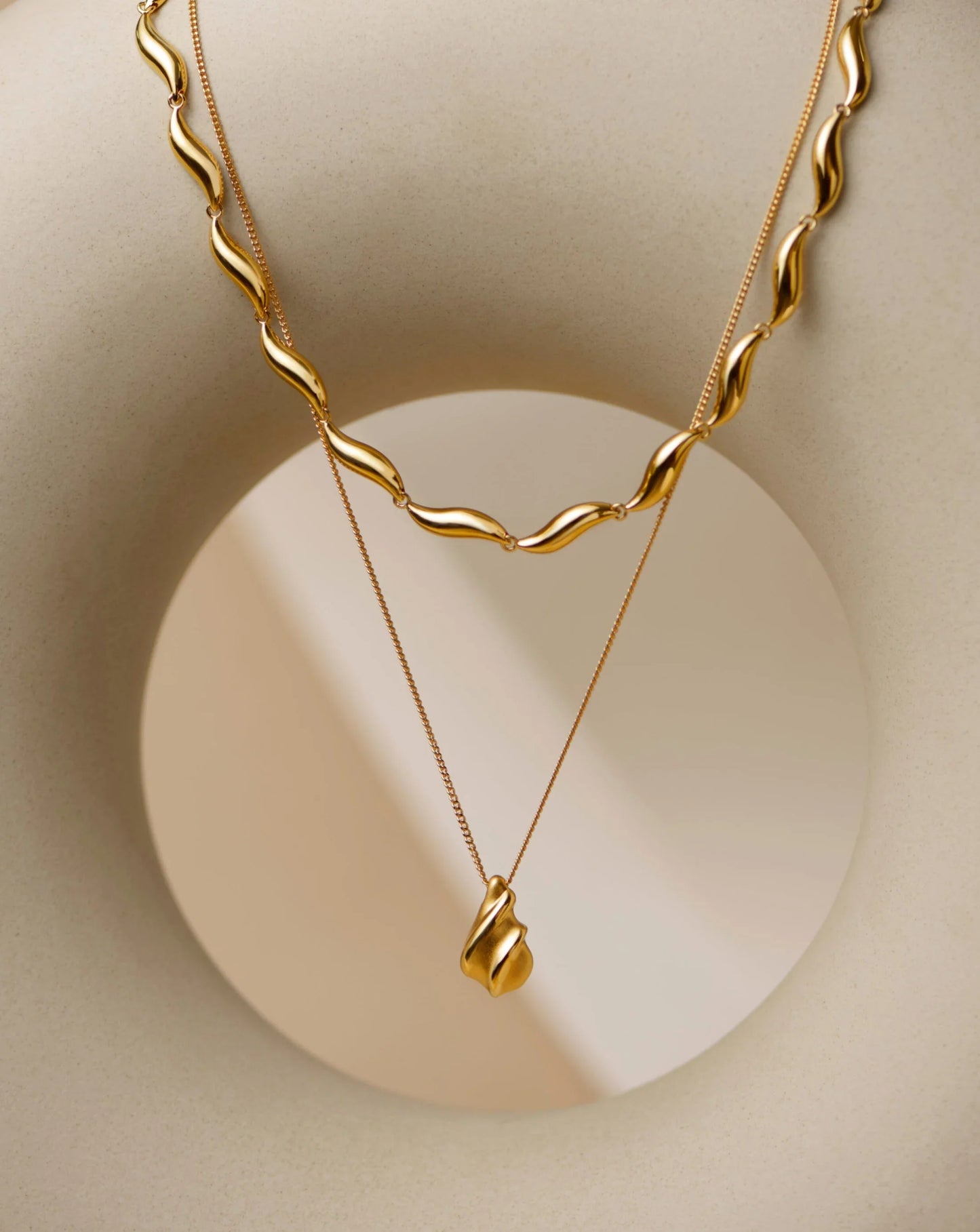 18K Gold Vermeil Savi Ridge Droplet Pendant Necklace
