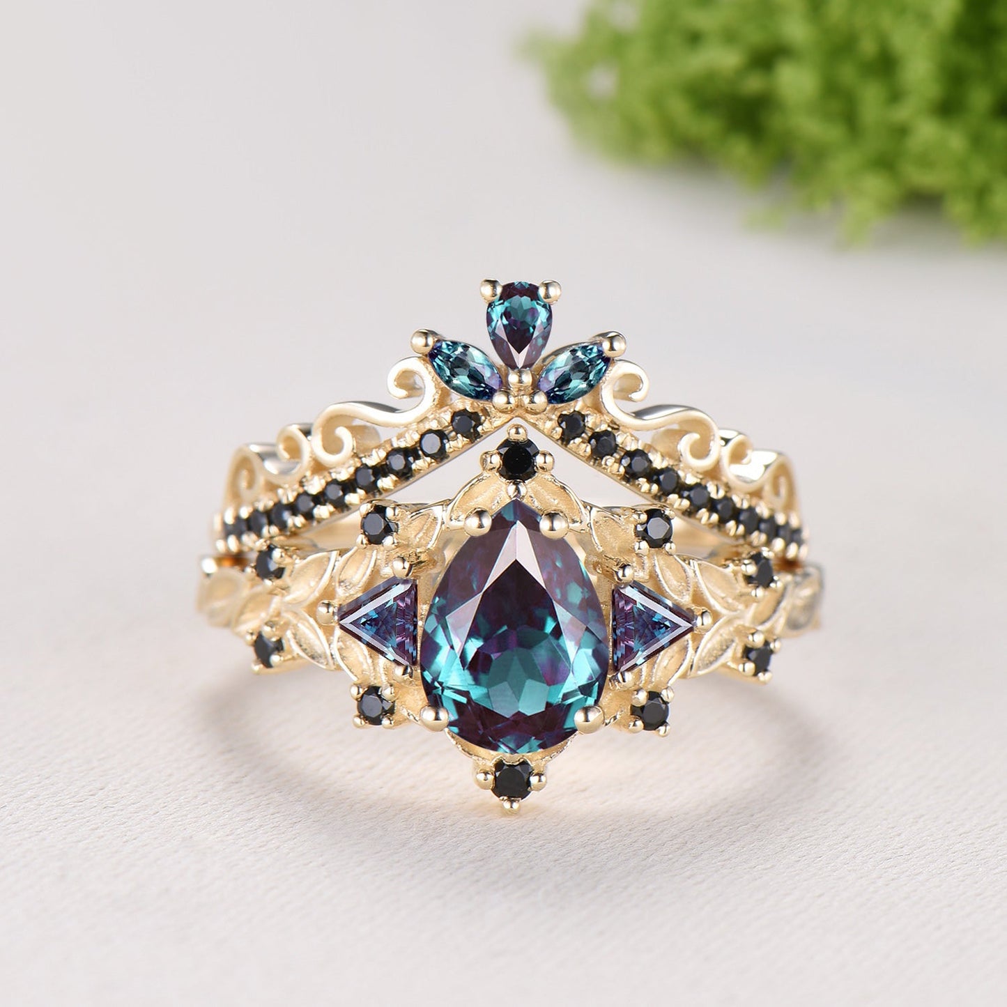 Vintage Pear Alexandrite Engagement Ring Set, 14k Rose Gold, Black Spinel Leaf Vine