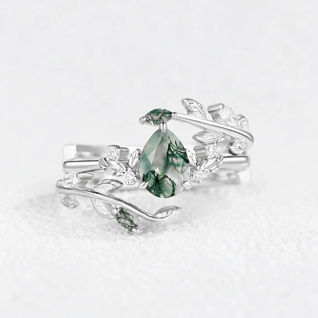 Daphne‘s Verdure | Pear Cut Moss Agate Foliage Bridal Duo