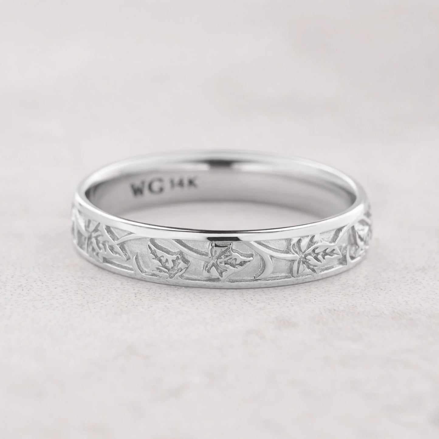 Atlas Vine | Ivy Classic Engraved Men's Wedding Band