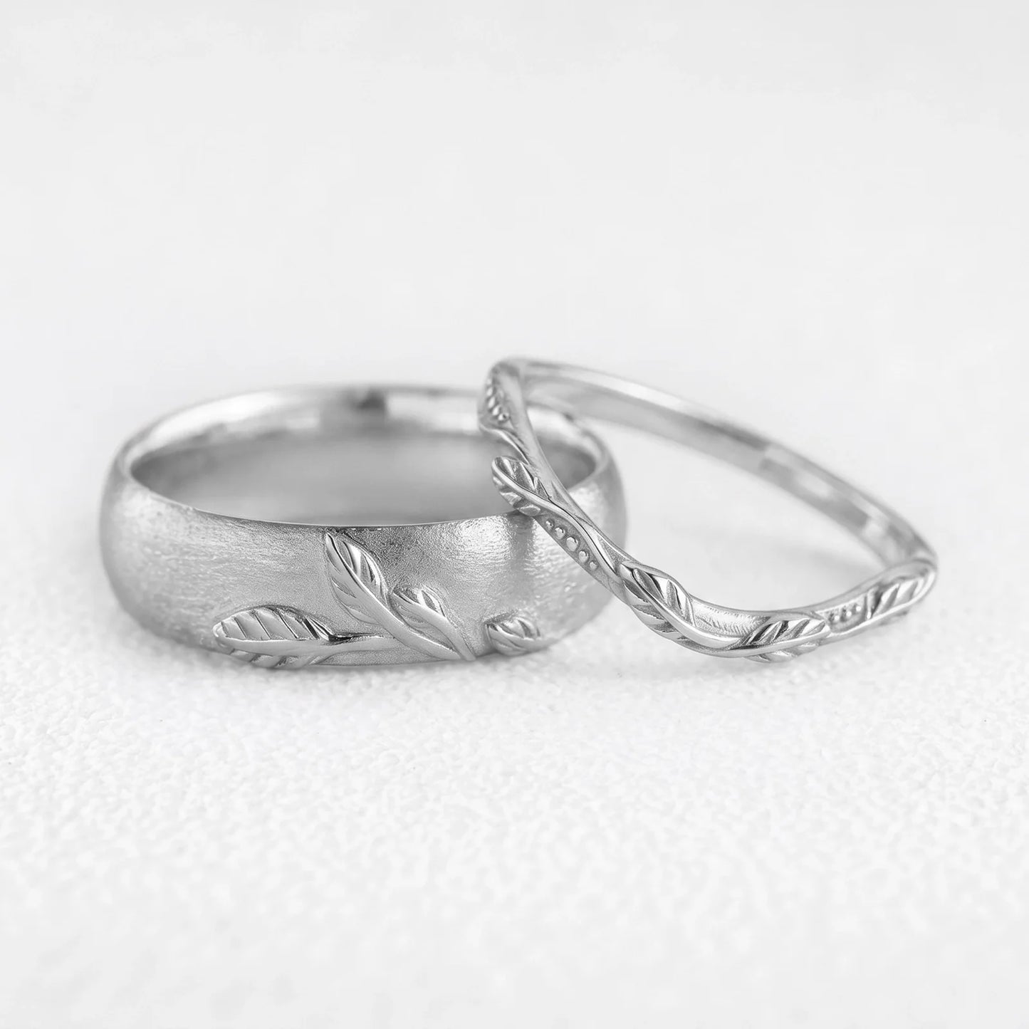 Josephine‘s Tangle | Sandblasted Branch & Curved Vine Couple Wedding Set