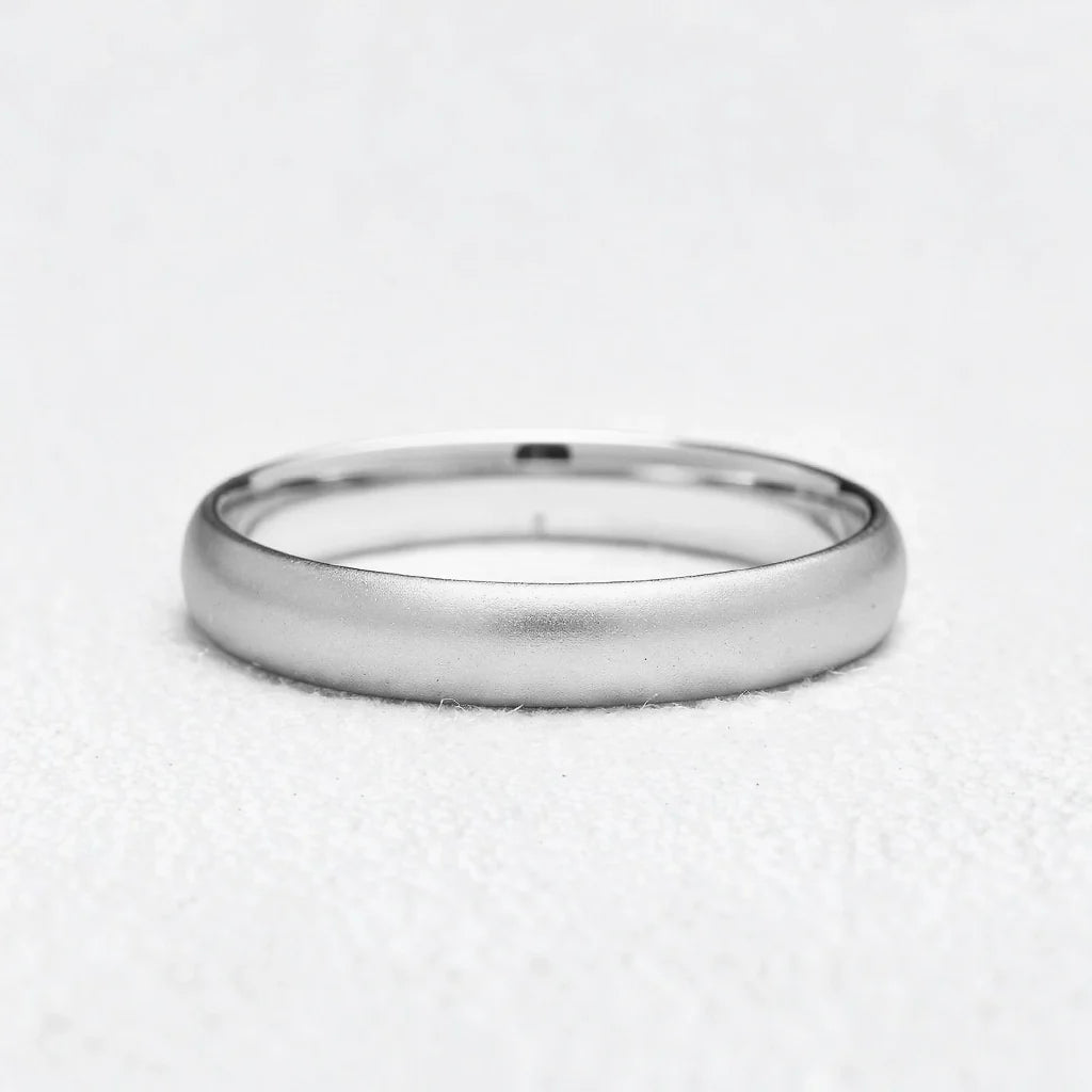 The Classic Arc Band | Satin-Finish Solid Gold