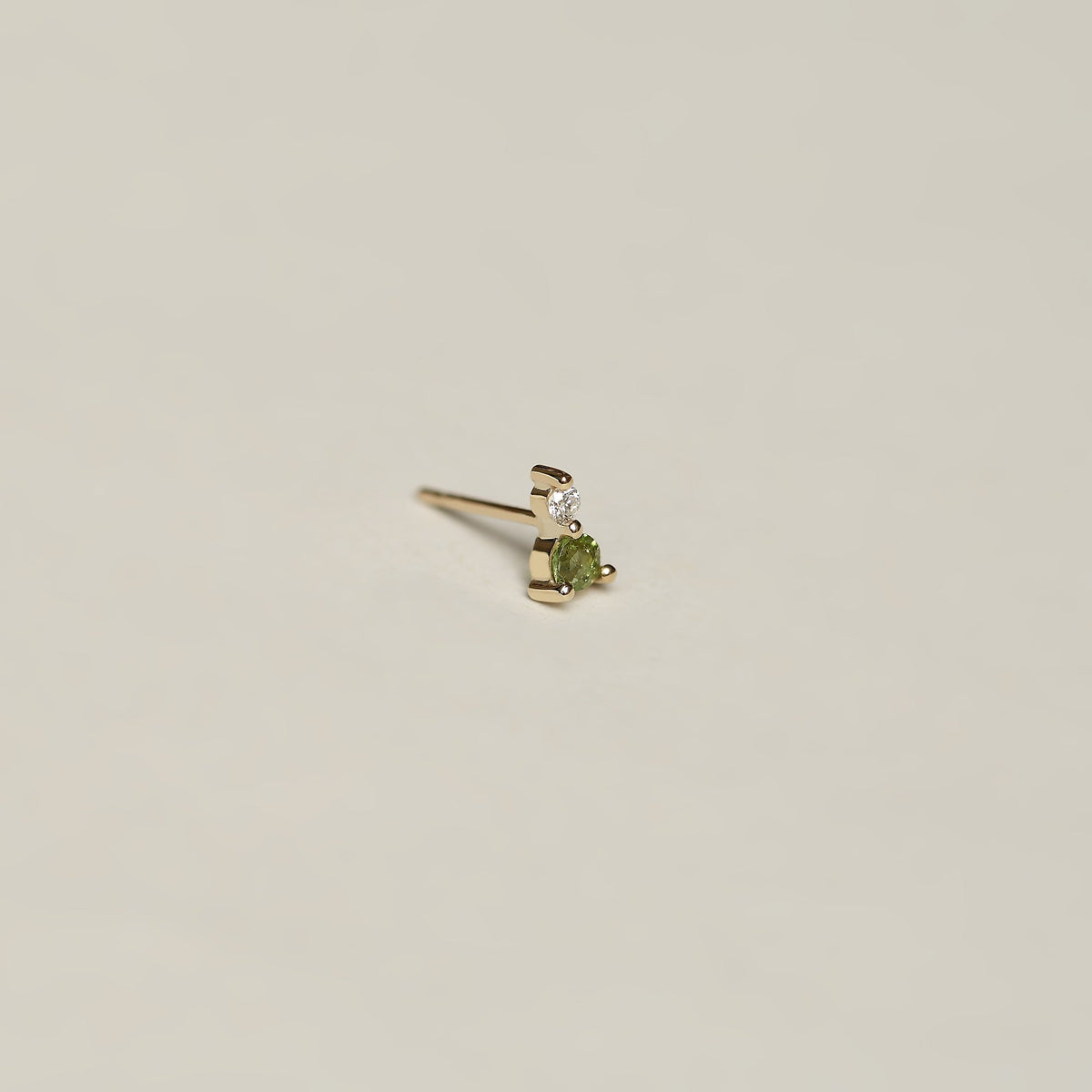 GREEN TOURMALINE AND DIAMOND STUD