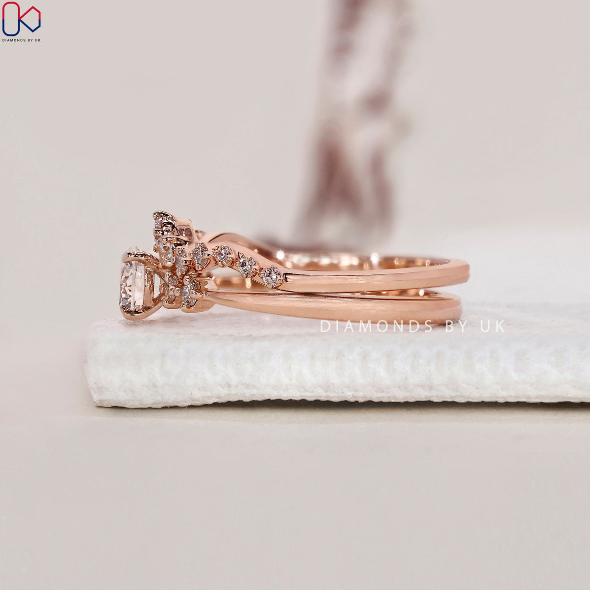 Round Wedding Ring And Engagement Ring