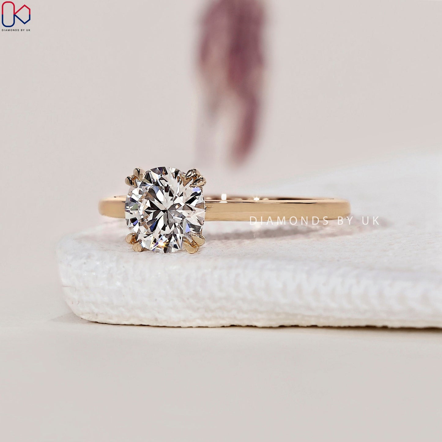 Round Solitaire Engagement Ring - Yellow Gold