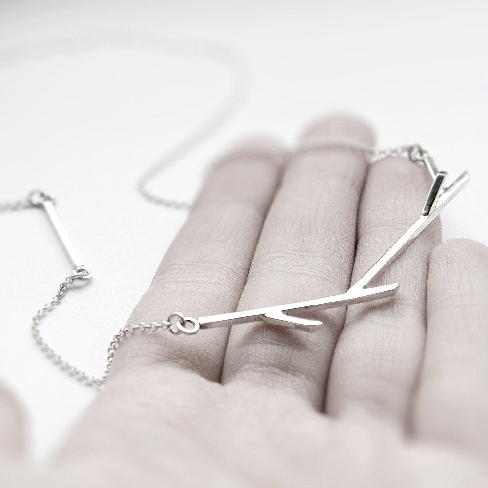 STICKS NECKLACE