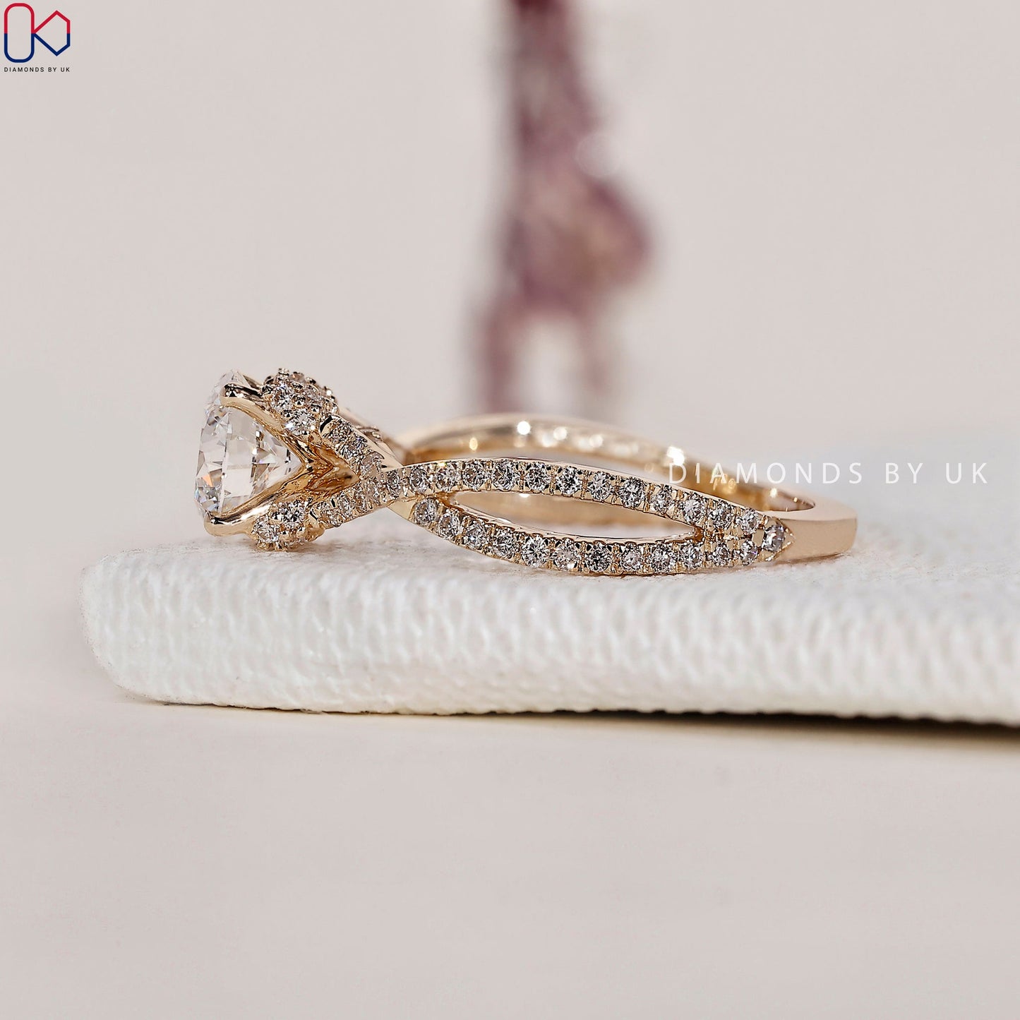 Twisted Band Engagement Ring - Round Diamond