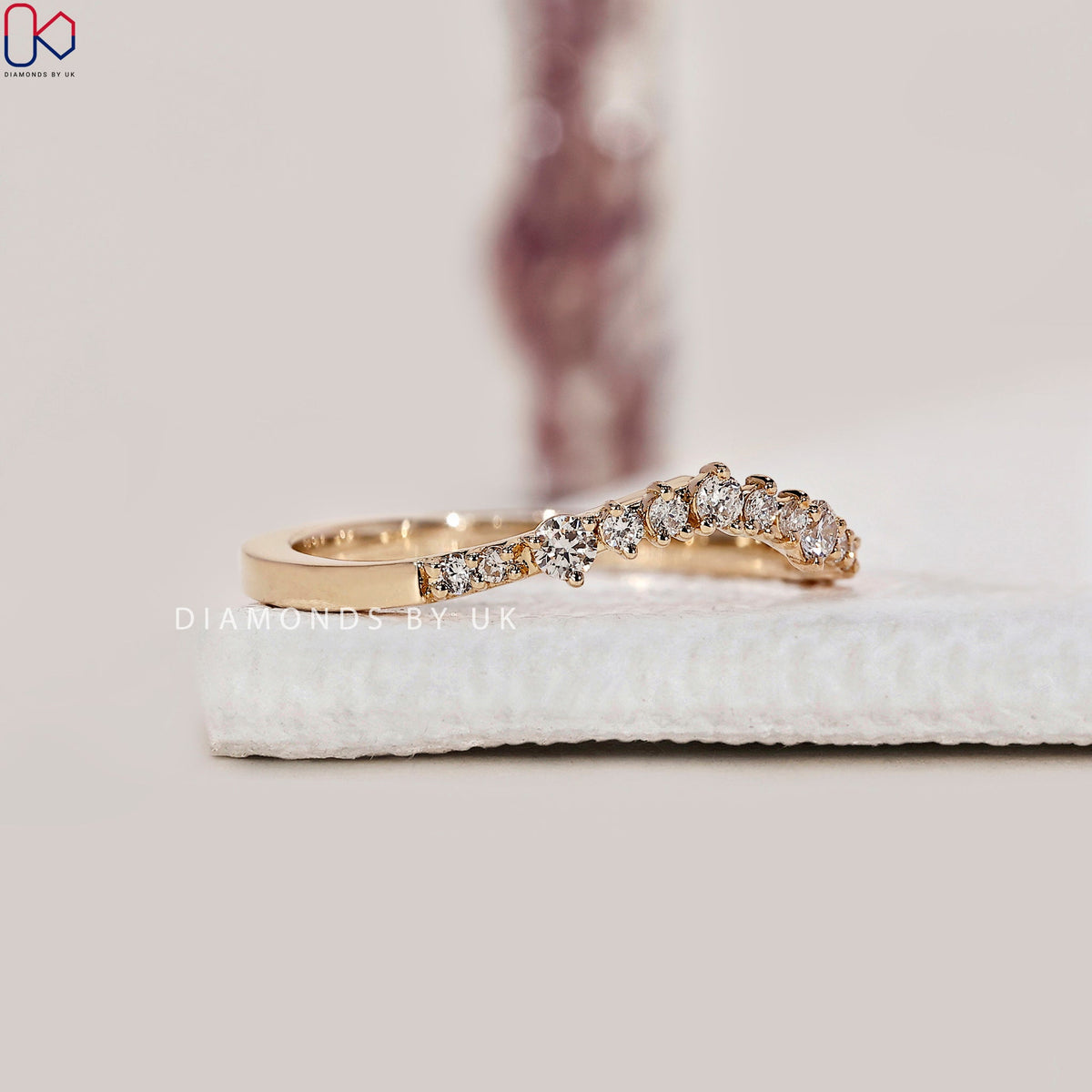 Round Cut Diamond Curved Wedding Band