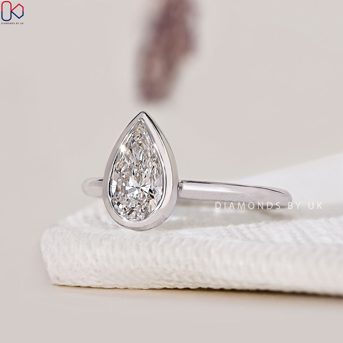 Bezel Setting Pear Cut Diamond Engagement Ring