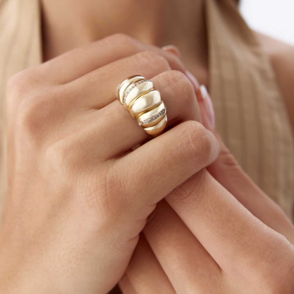 Croissant Ring in 14k Gold