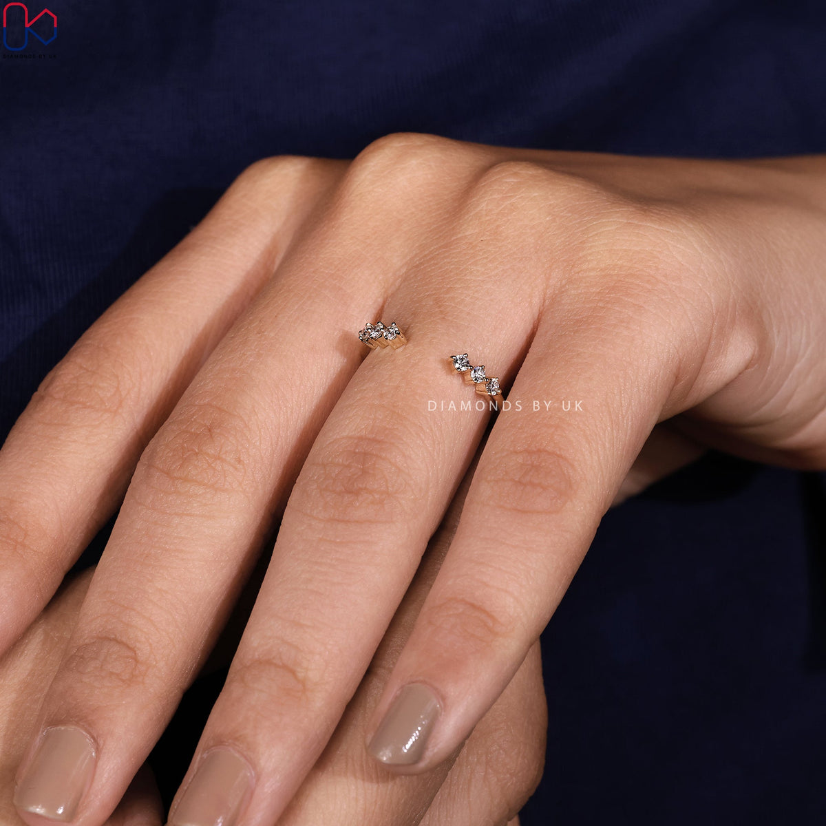 Open Gap Wedding Band In Yellow Gold