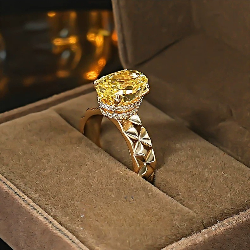 Oval Cut Engagement Ring with Retro Argyle Band