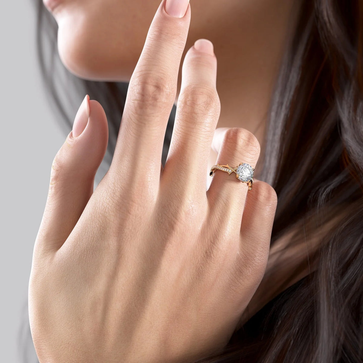 Delicate Solarii Moissanite 2.0ct Round Cut 925 Sterling Silver Twist Design Engagement Ring