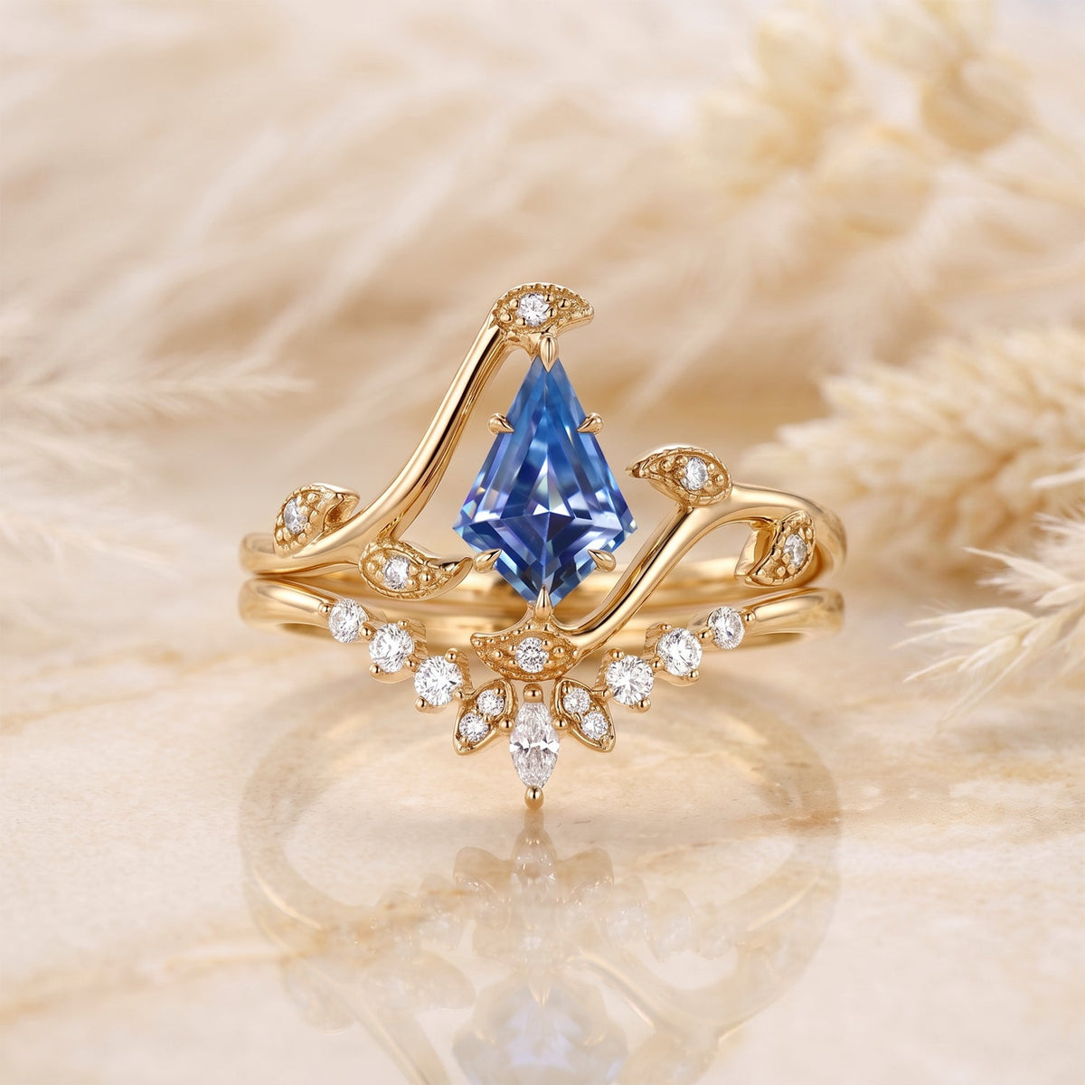 Luminous Reverie - Unique Kite Cut Blue Moissanite Classic Engagement Ring Set 2pcs - Hazel