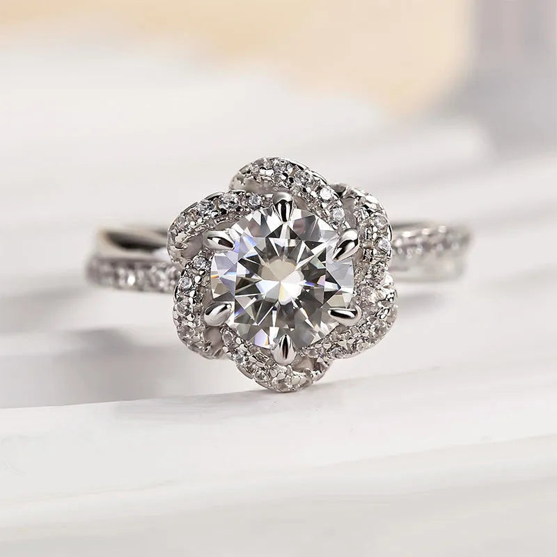 Solarii Moissanite 1.0 ct Round Cut Twist Flower Design Engagement Ring