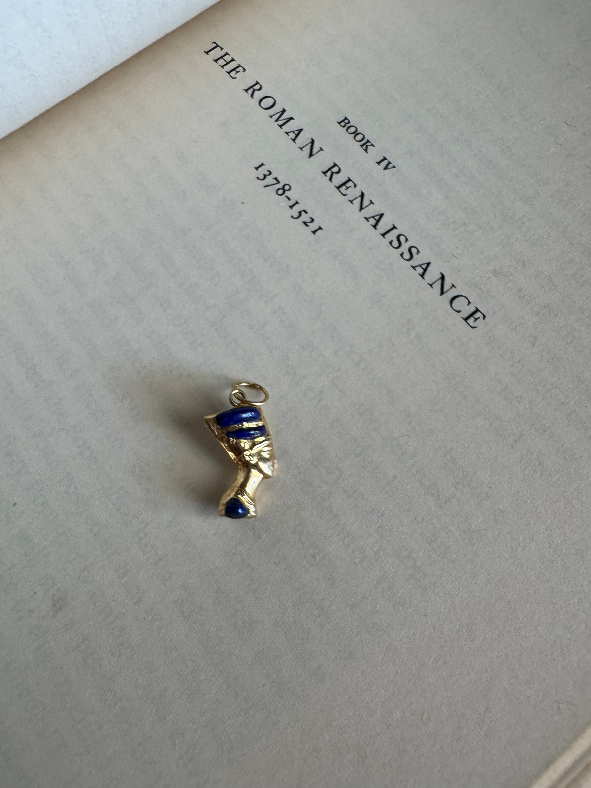 Vintage 18k Yellow Gold, Turquoise, & Lapis Nefertiti Charm
