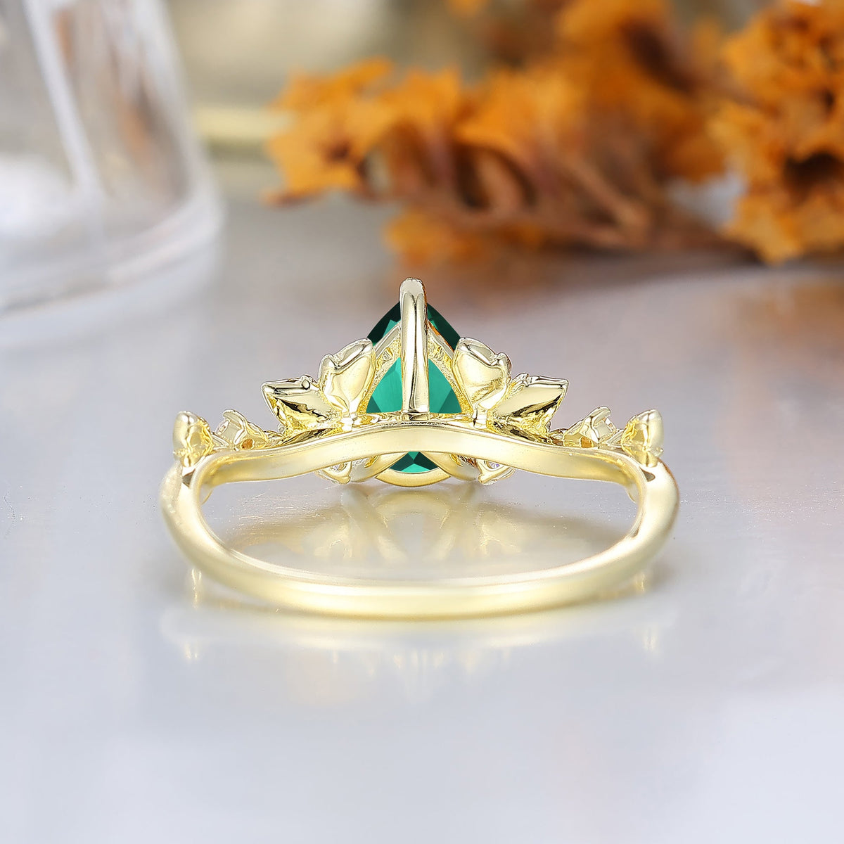 Botanical Pear Shaped Emerald Anniversary Ring For Her Cluster Leaf Style 3 Claw Women Wedding Ring