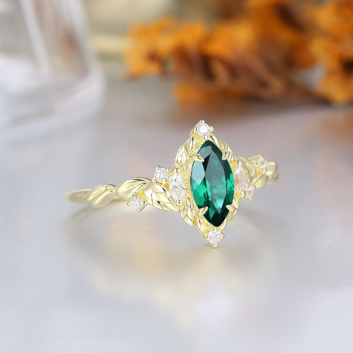 Retro Leaf Cradled Marquise Emerald Women Wedding Ring Noble Claw Prong Emerald Bridal Ring For Her