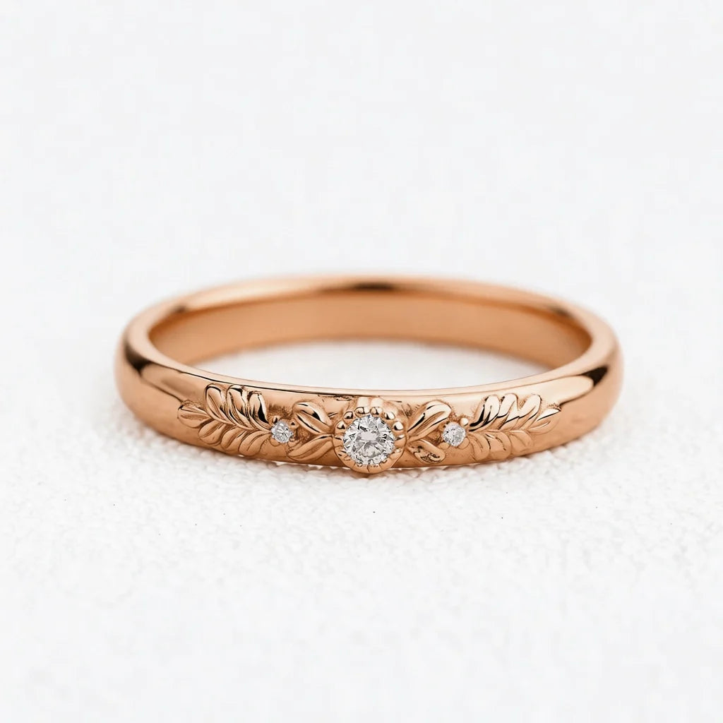 Ivy’s Wreath | Diamond Trio Wedding Band