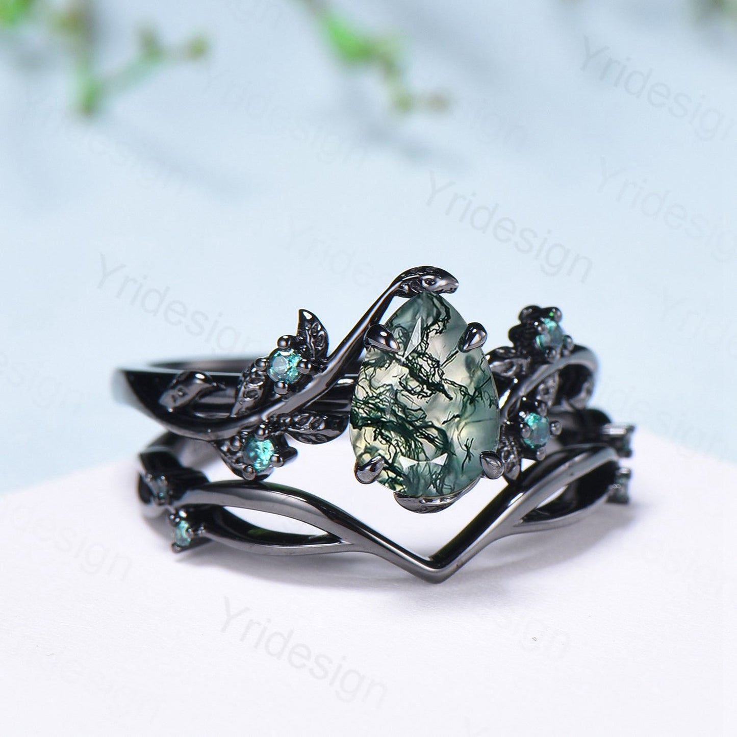 Black gold pear shaped moss agate wedding ring set, Nature inspired green agate twig vine engagement ring set, Leafy bridal ring set for her