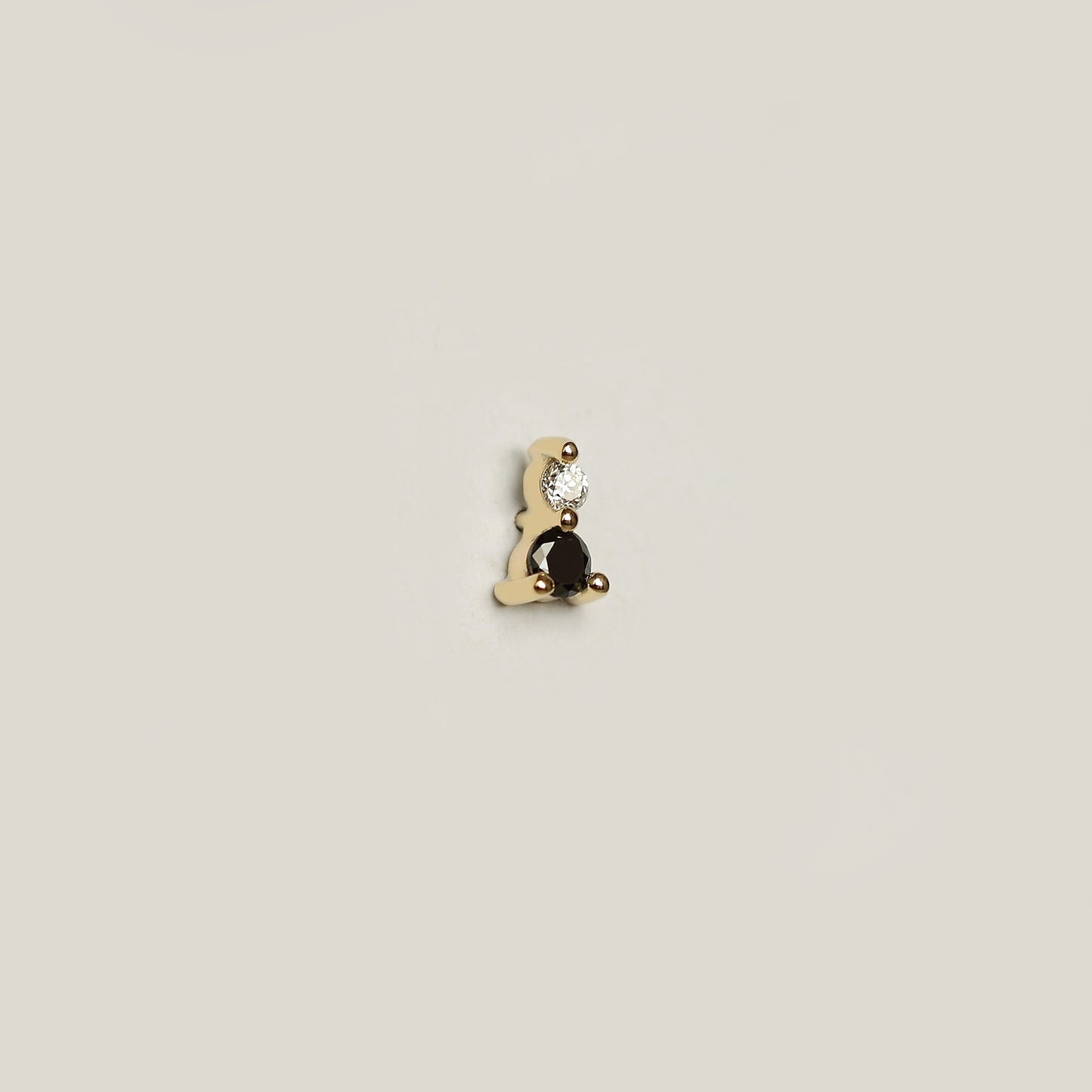 BLACK AND WHITE DIAMOND STUD