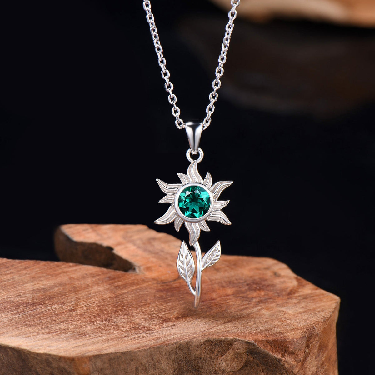 Art Deco Round Emerald Pendant Necklace Sunflower Pendant