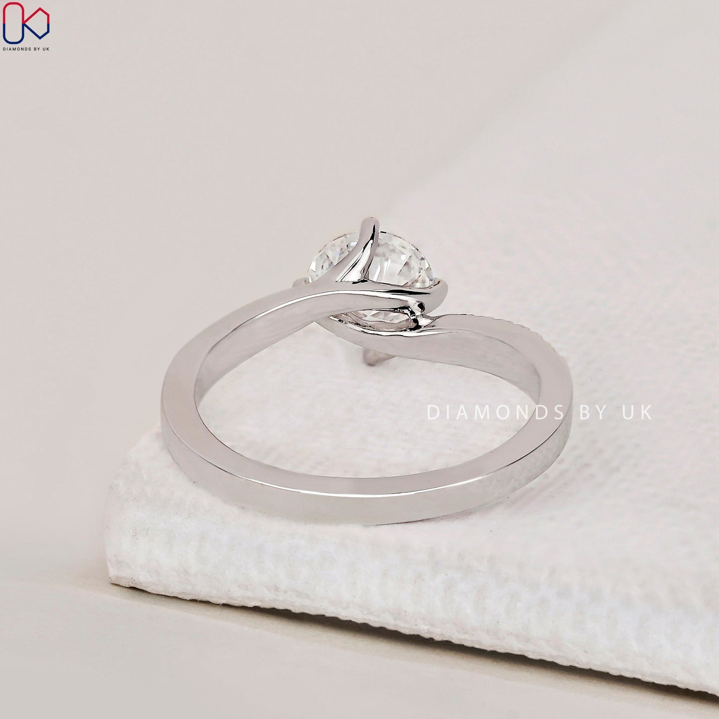 Bypass Ring - Round Cut Diamond