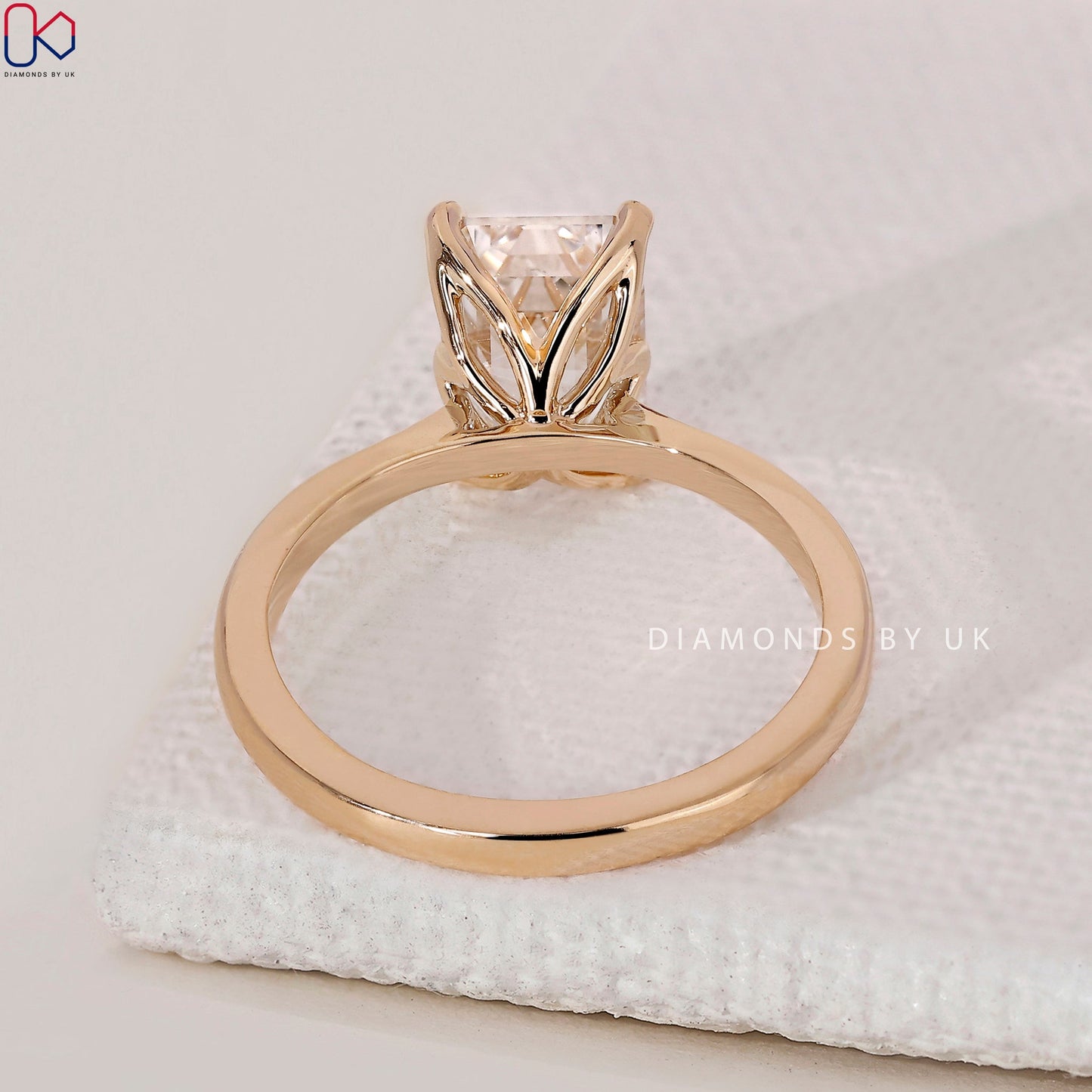 Emerald Cut Solitaire Ring - Yellow Gold