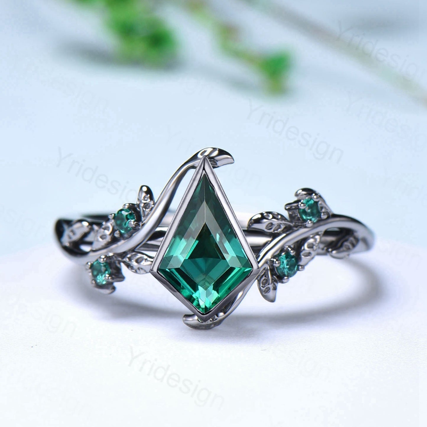 Gothic Forest Vine Kite Cut Emerald Engagement Ring Set | Black Gold & Bezel Wedding Set