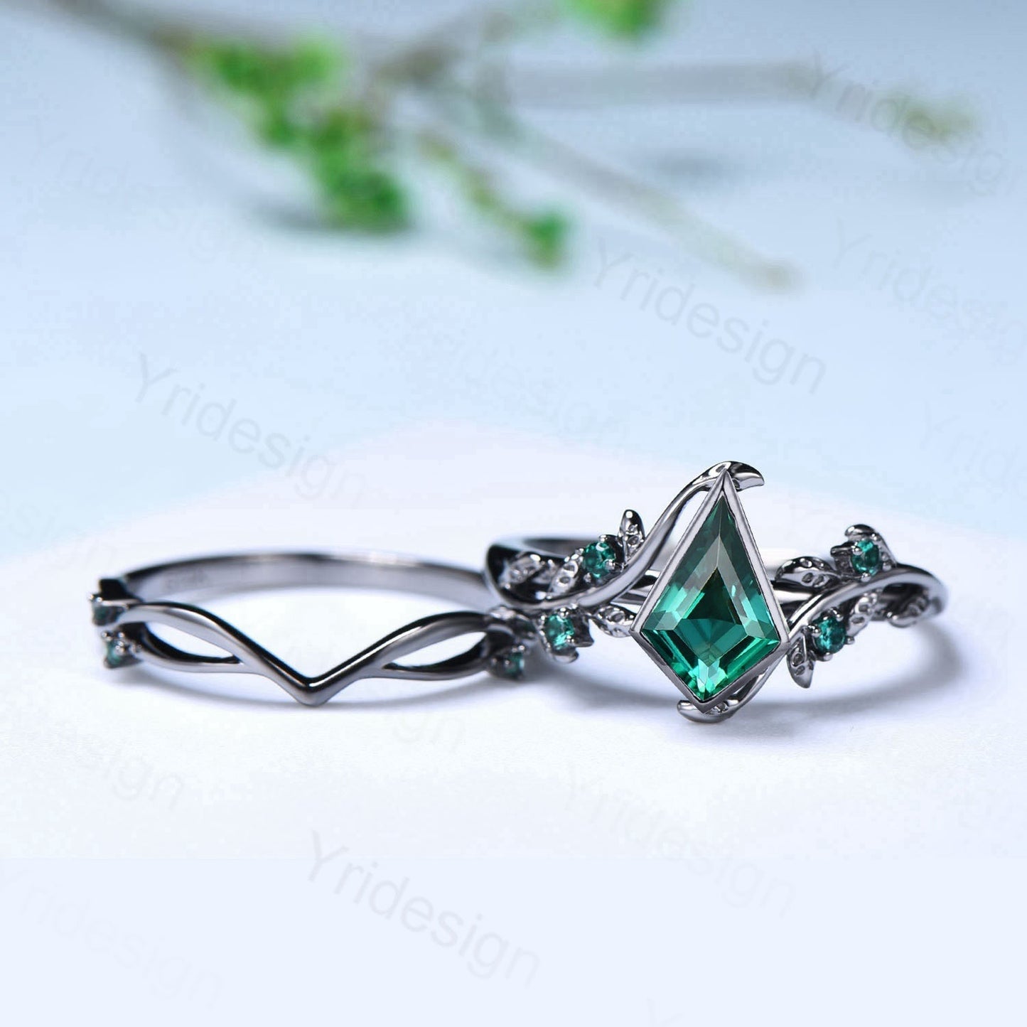 Gothic Forest Vine Kite Cut Emerald Engagement Ring Set | Black Gold & Bezel Wedding Set