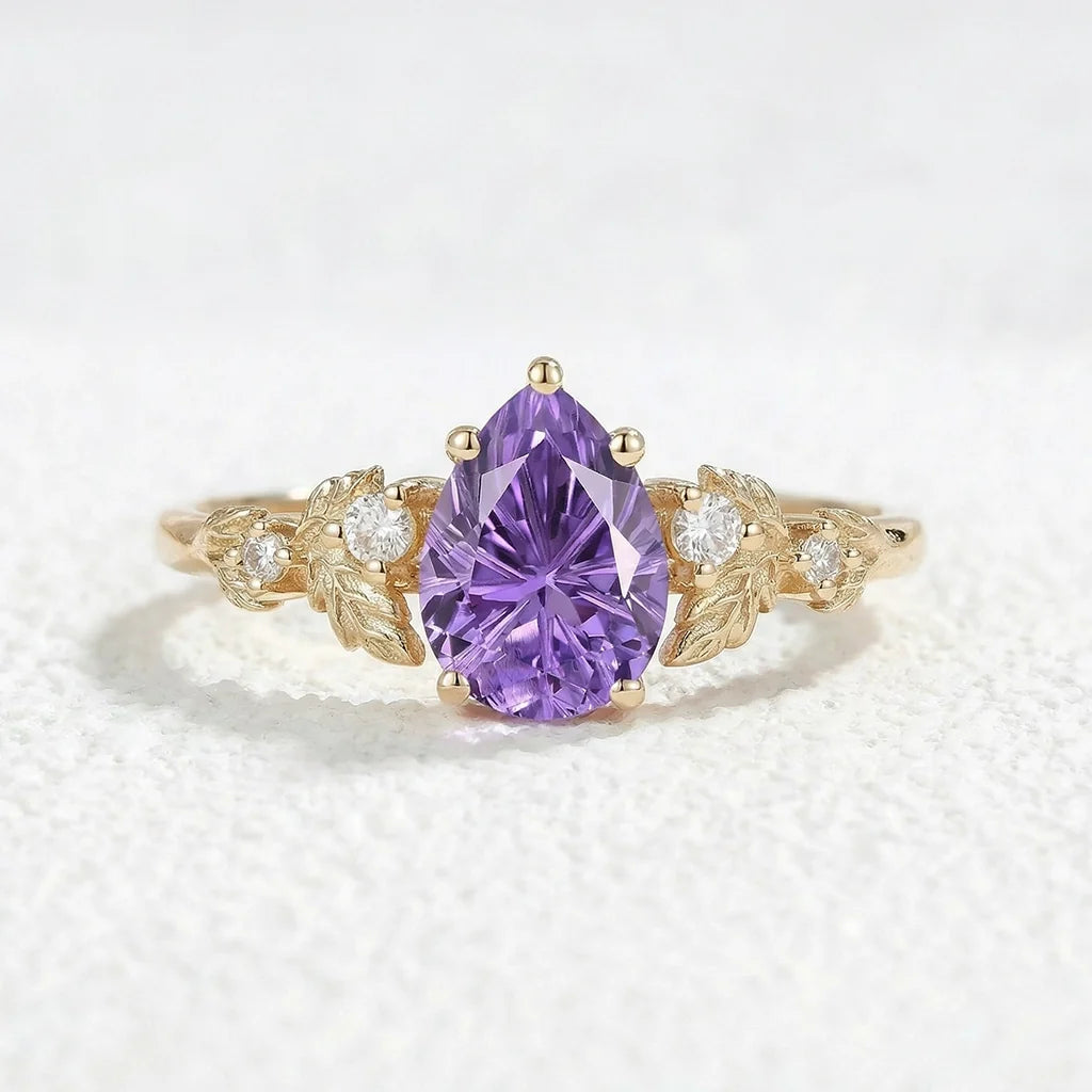 Daisy Promise｜1.5CT Pear Shaped Purple Sapphire Engagement Ring