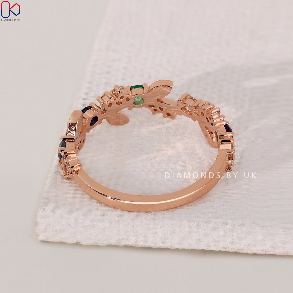 Birthstone Wedding Band – Nature-Inspired Elegance