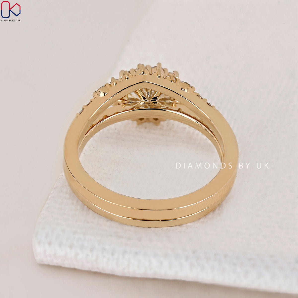 Round Engagement Ring And Wedding Band