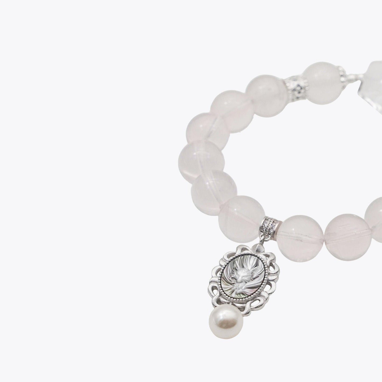 Nine-Tailed Fox Pendant · Ink Snow Crystal Bracelet