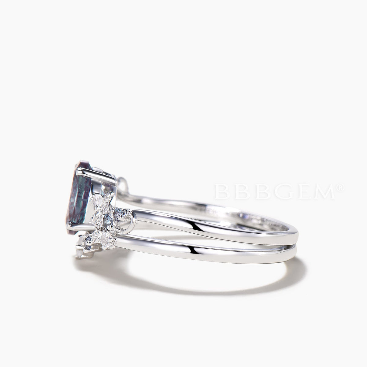 Oval Cut Color-change Alexandrite Wedding Ring Moonstone Leaf Inspired Ring Set